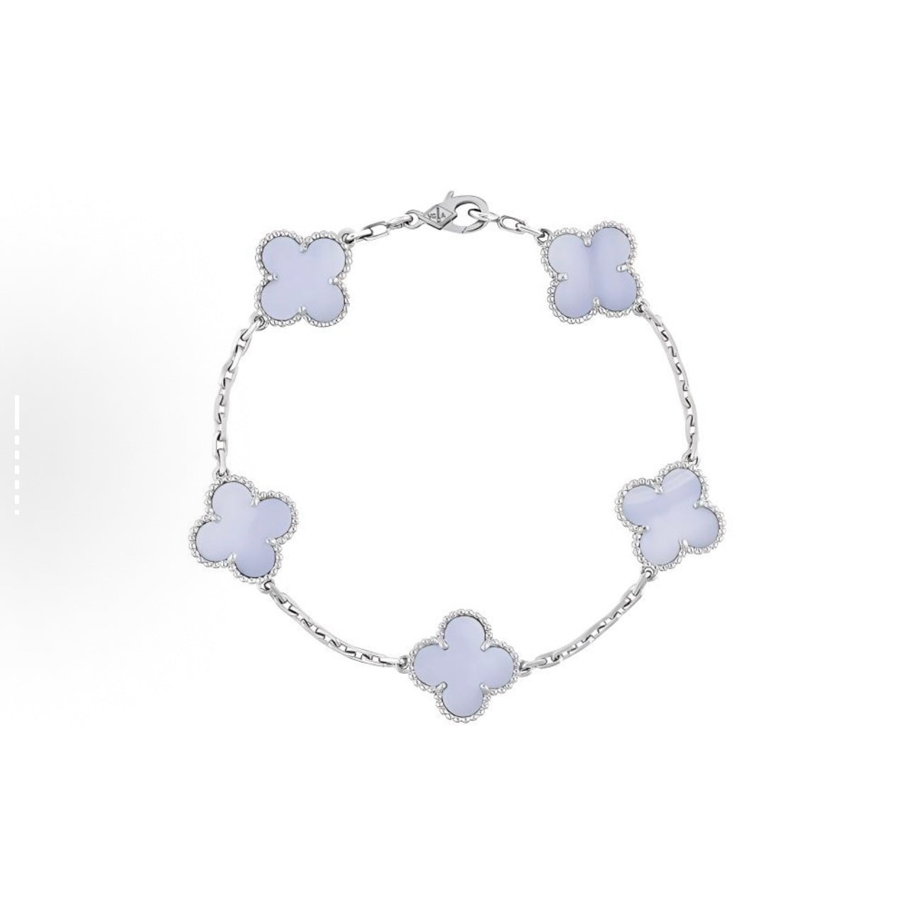 Four-leaf clover bracelet