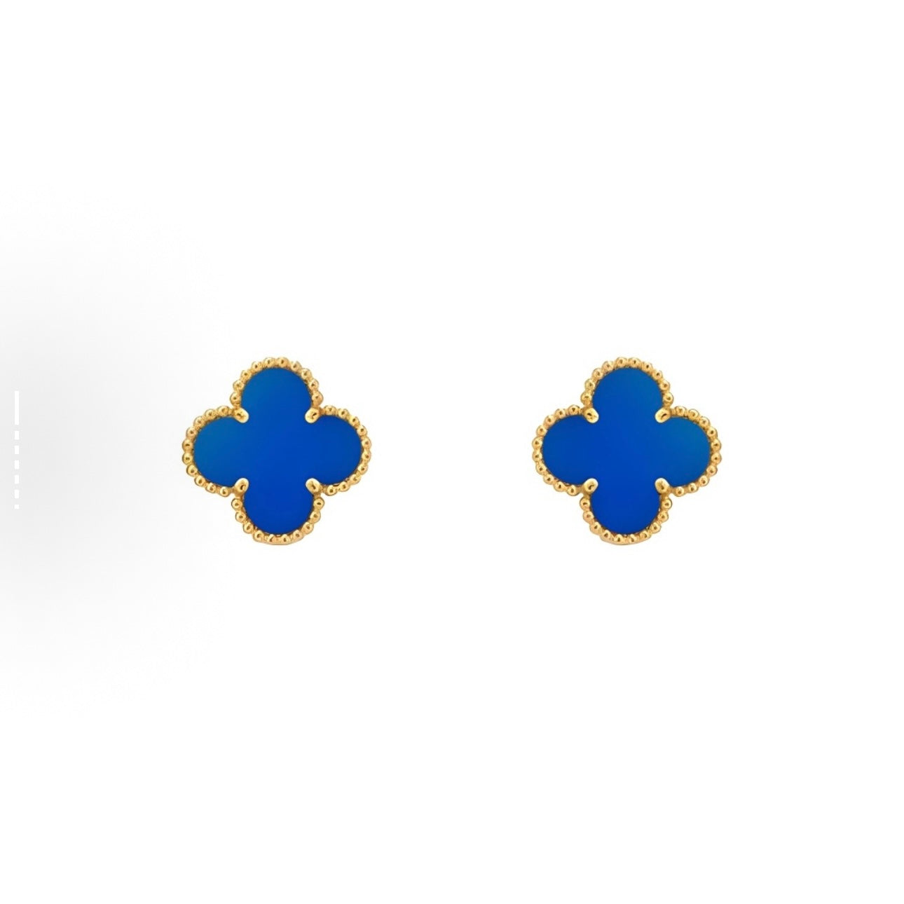 Four-leaf clover stud earrings