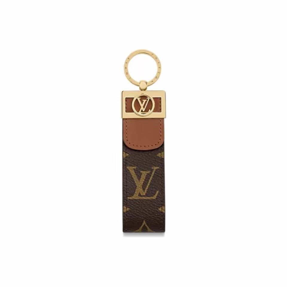 1V key chain-707