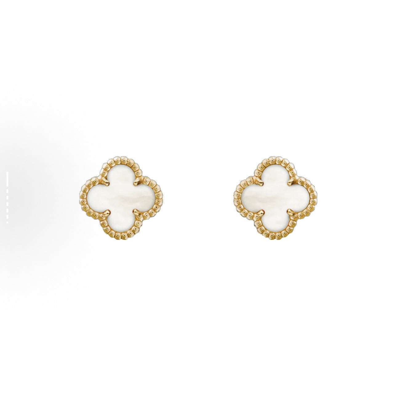 Four-leaf clover stud earrings