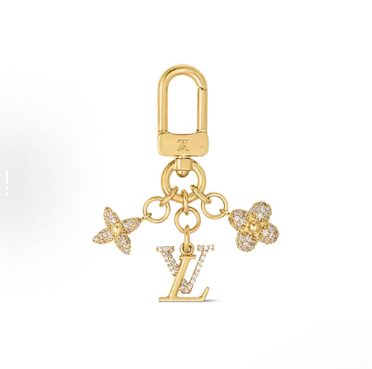 1V key chain-722
