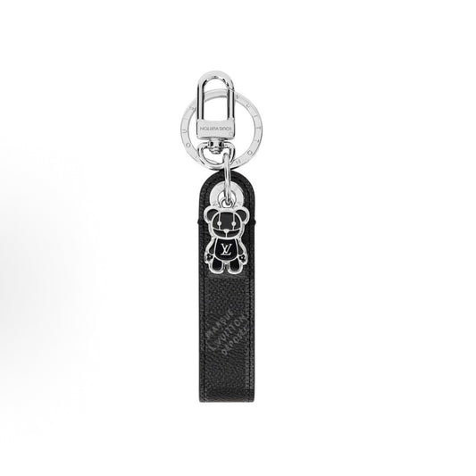 1V key chain-742