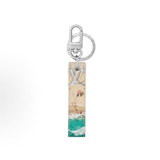 1V key chain-743