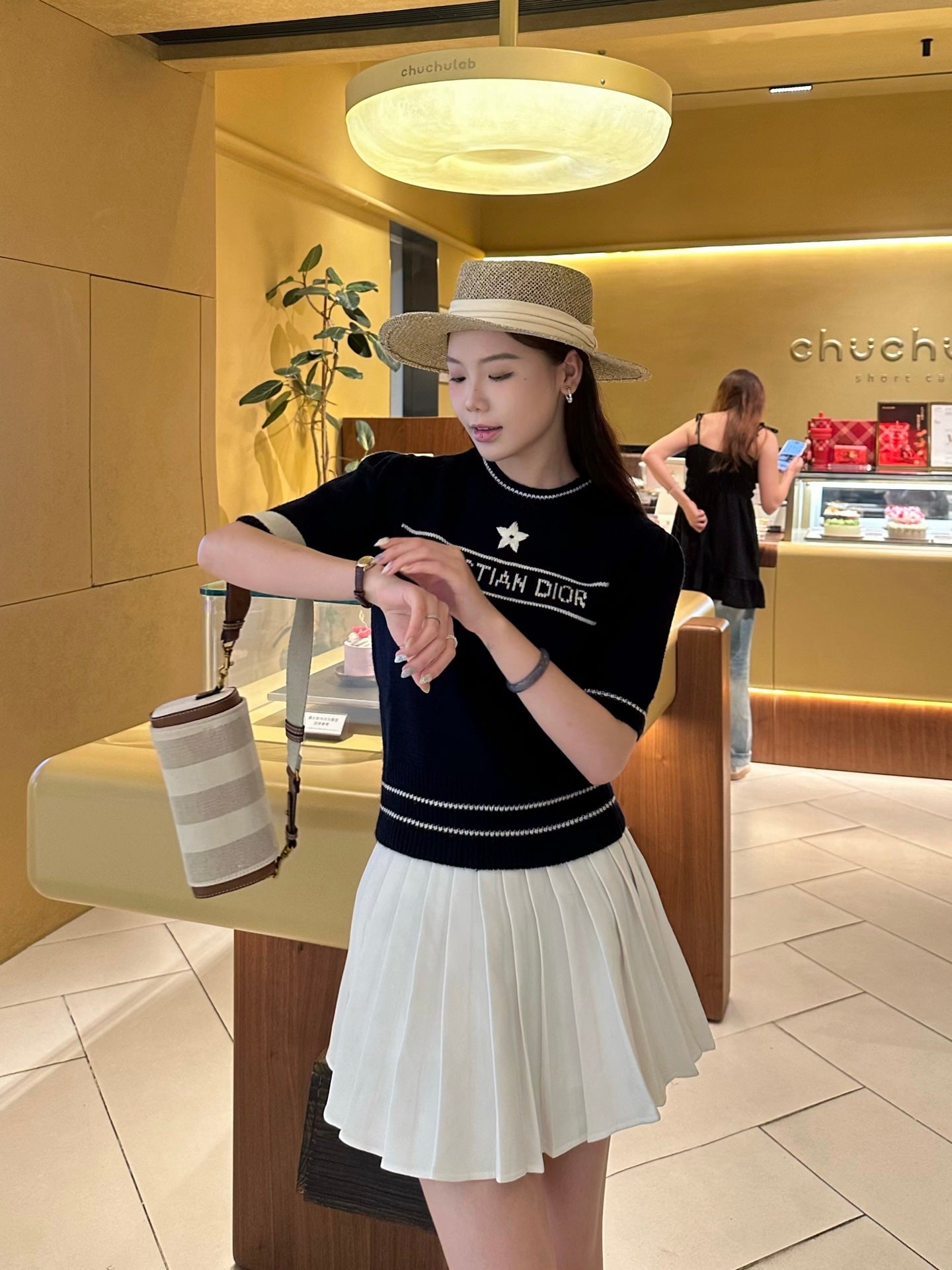 DO Women's T-shirt（DD132）