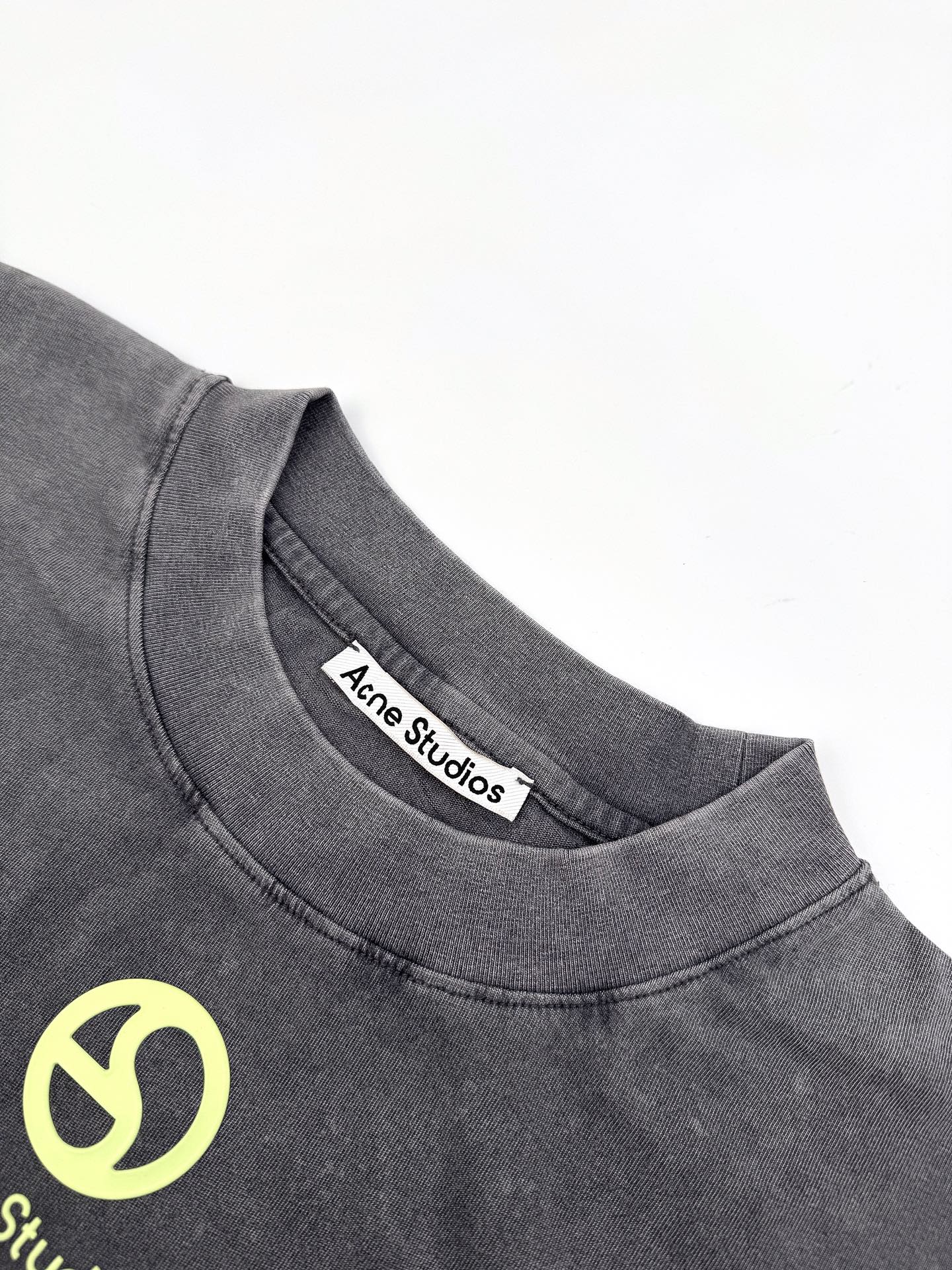 Acn T-shirt（BB771-A10）
