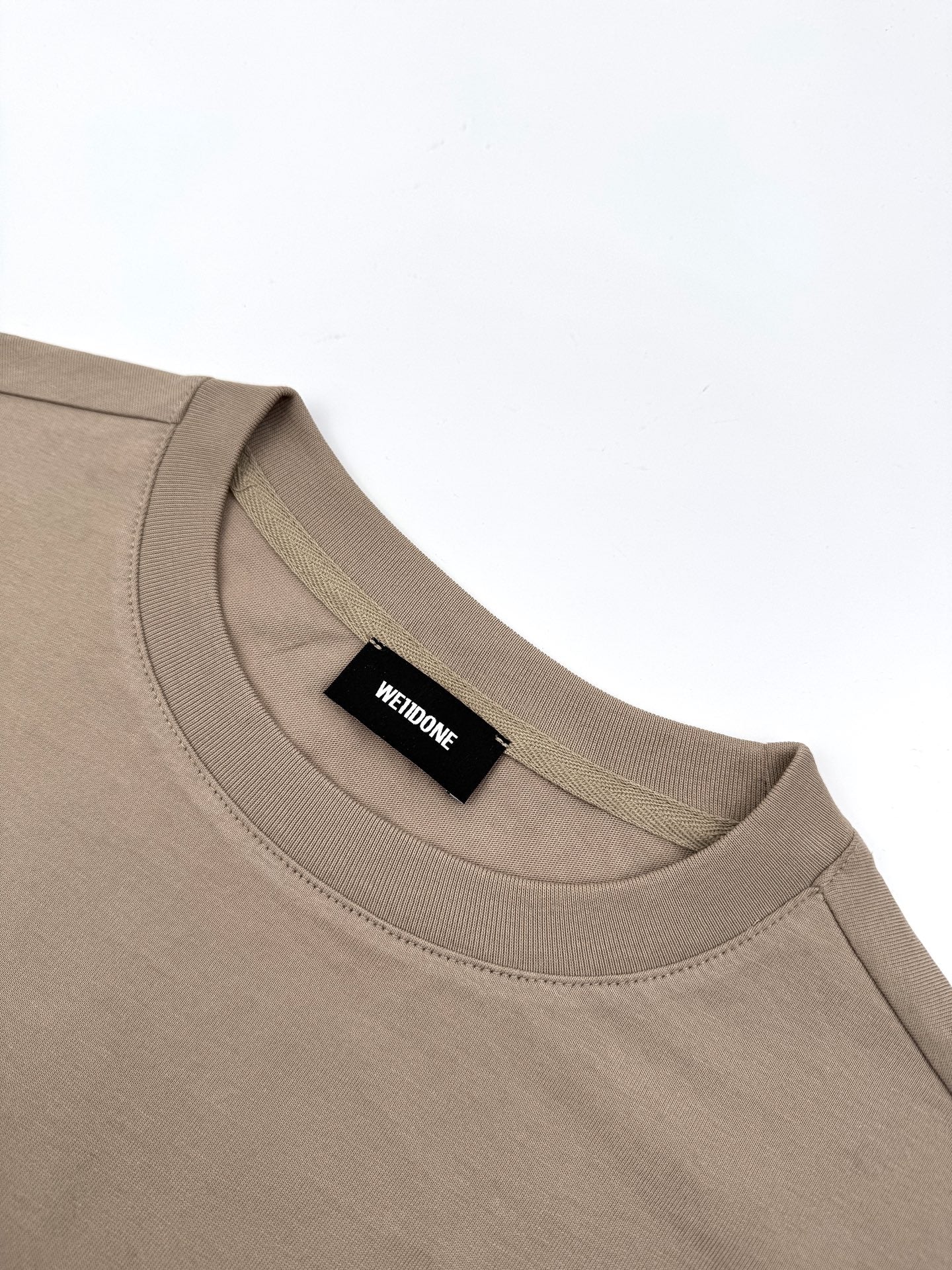 WE T-shirt（AA557-A10）